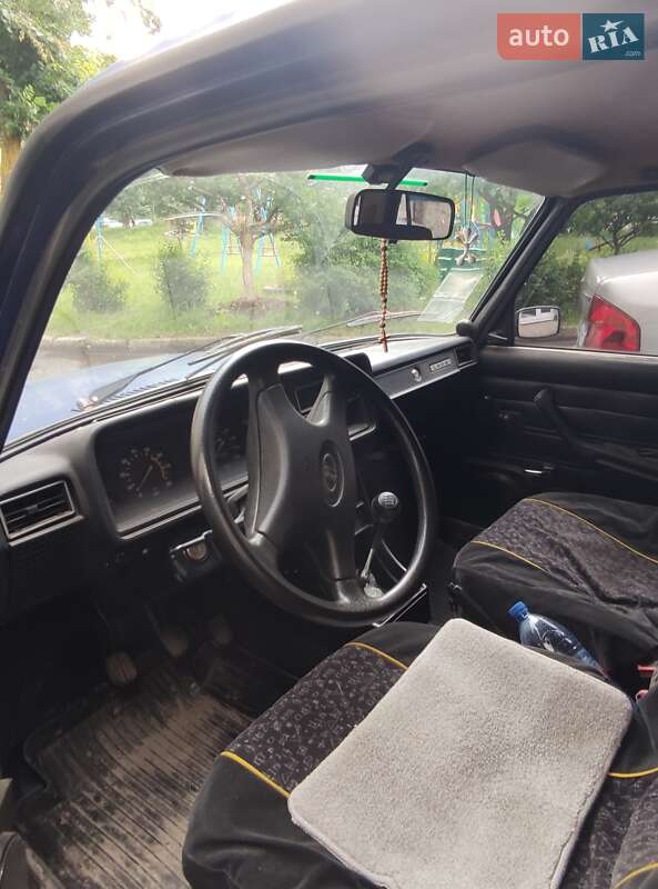 Седан ВАЗ / Lada 2107 2000 в Тернополе