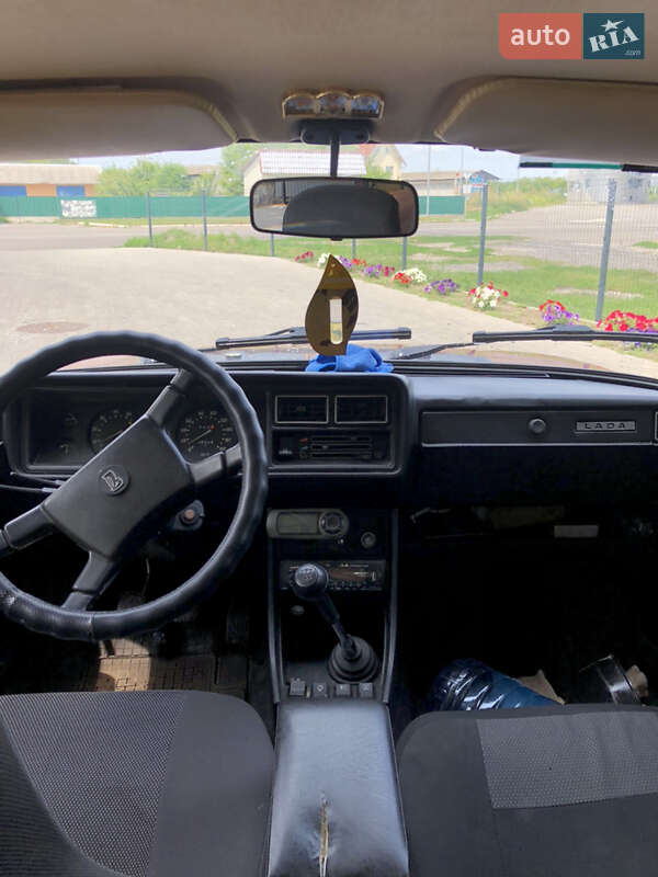 Седан ВАЗ / Lada 2107 1997 в Миргороді фото 8 Седан ВАЗ / Lada 2107 1997 в Миргороді