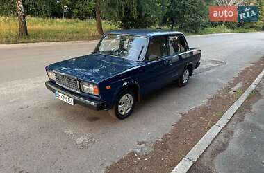Седан ВАЗ 2107 2008 в Сумах