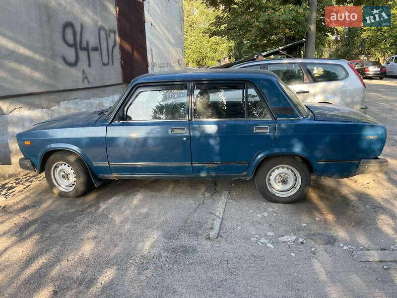 ВАЗ / Lada 2107 2004 ВАЗ / Lada 2107 2004