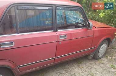 Седан ВАЗ 2107 1996 в  фото 2 Седан ВАЗ 2107 1996 в