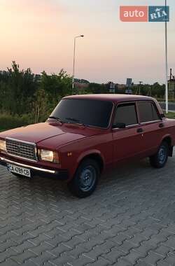Седан ВАЗ 2107 1992 в Голованівську