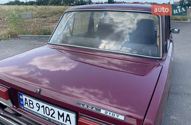 Седан ВАЗ 2107 2000 в 
