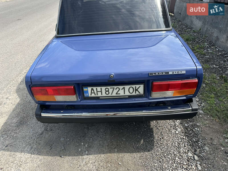 Седан ВАЗ / Lada 2107 2006 в Днепре