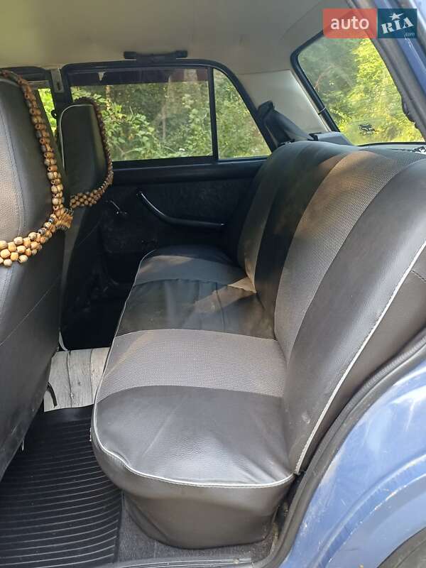 Седан ВАЗ / Lada 2107 2006 в Чернівцях