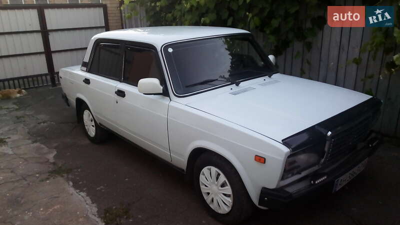 Седан ВАЗ / Lada 2107 2004 в Полтаві фото 5 Седан ВАЗ / Lada 2107 2004 в Полтаві