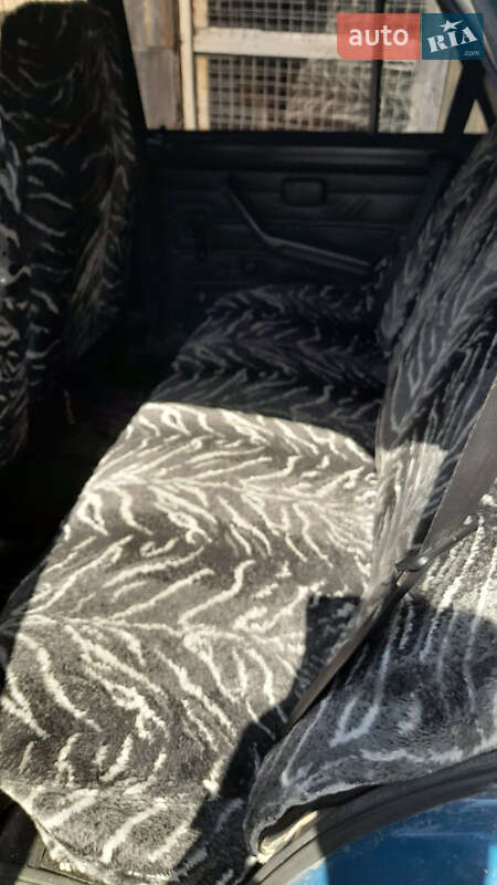 Седан ВАЗ / Lada 2107 2003 в Житомирі