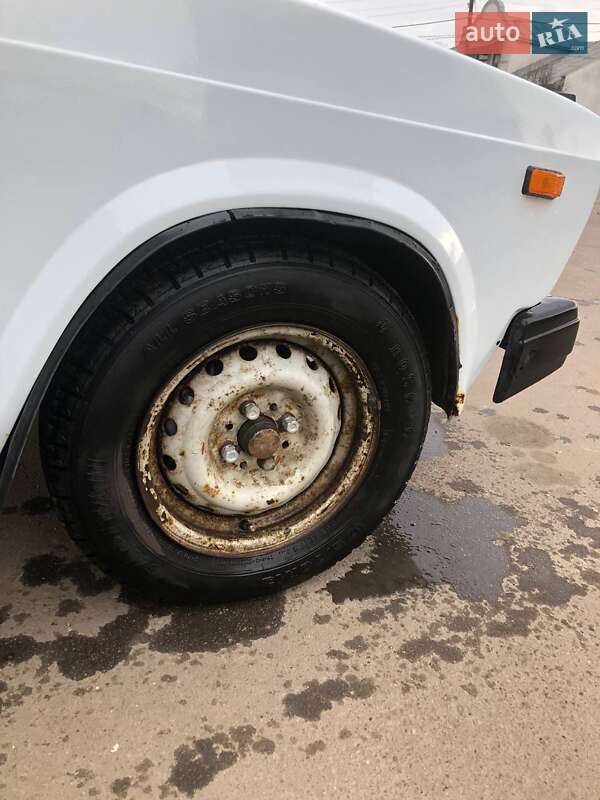 Седан ВАЗ / Lada 2107 2006 в Калуші