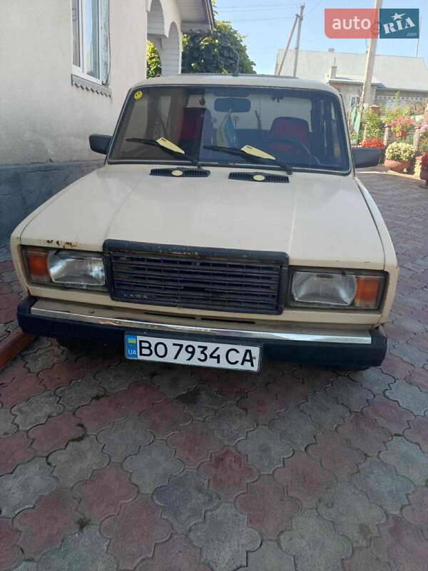 Седан ВАЗ 2107 1986 в 