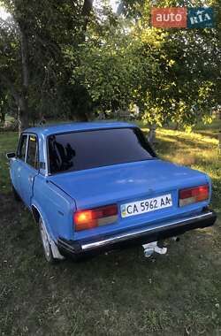 Седан ВАЗ 2107 2004 в 