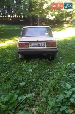 Седан ВАЗ 2107 1988 в 