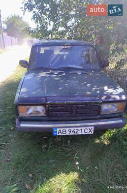 Седан ВАЗ 2107 2000 в Виннице