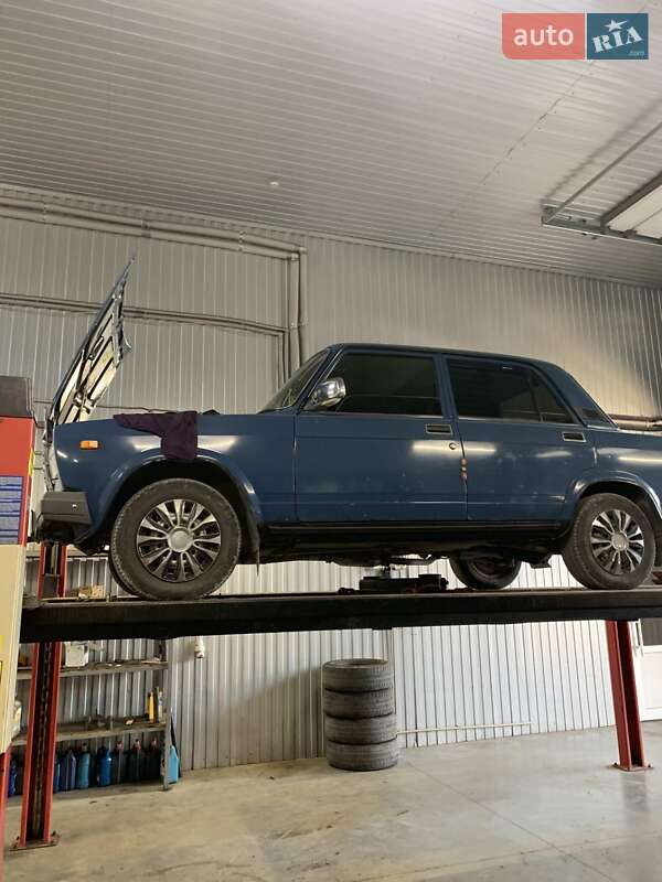 Седан ВАЗ / Lada 2107 2006 в Тернополі фото 3 Седан ВАЗ / Lada 2107 2006 в Тернополі