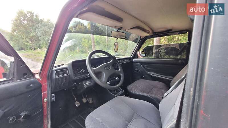 Седан ВАЗ / Lada 2107 2005 в Радивиліві