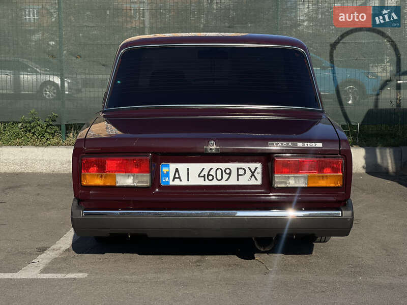 Седан ВАЗ / Lada 2107 2006 в Киеве фото 7 Седан ВАЗ / Lada 2107 2006 в Киеве