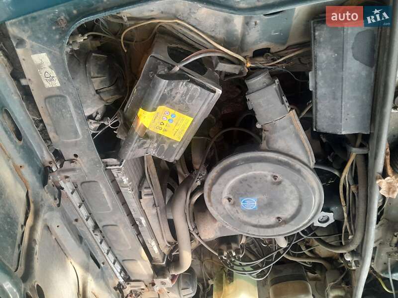 Седан ВАЗ / Lada 2107 2004 в Новой Ушице