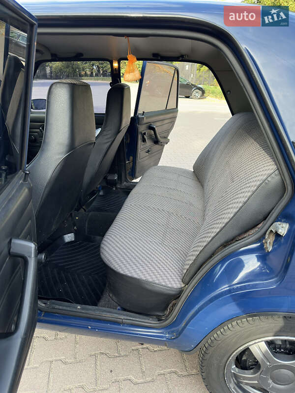 Седан ВАЗ / Lada 2107 2008 в Миргороде фото 24 Седан ВАЗ / Lada 2107 2008 в Миргороде