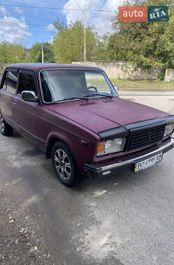 Седан ВАЗ 2107 2005 в Чернівцях