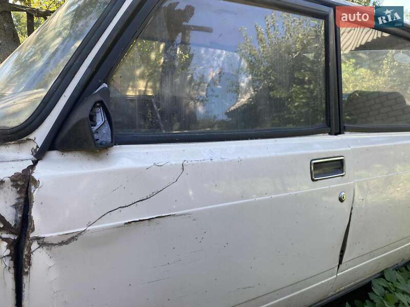 Седан ВАЗ / Lada 2107 1994 в Днепре фото 4 Седан ВАЗ / Lada 2107 1994 в Днепре