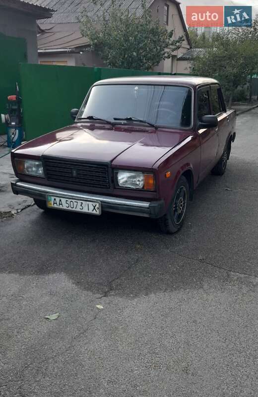 ВАЗ / Lada 2107 2004 ВАЗ / Lada 2107 2004