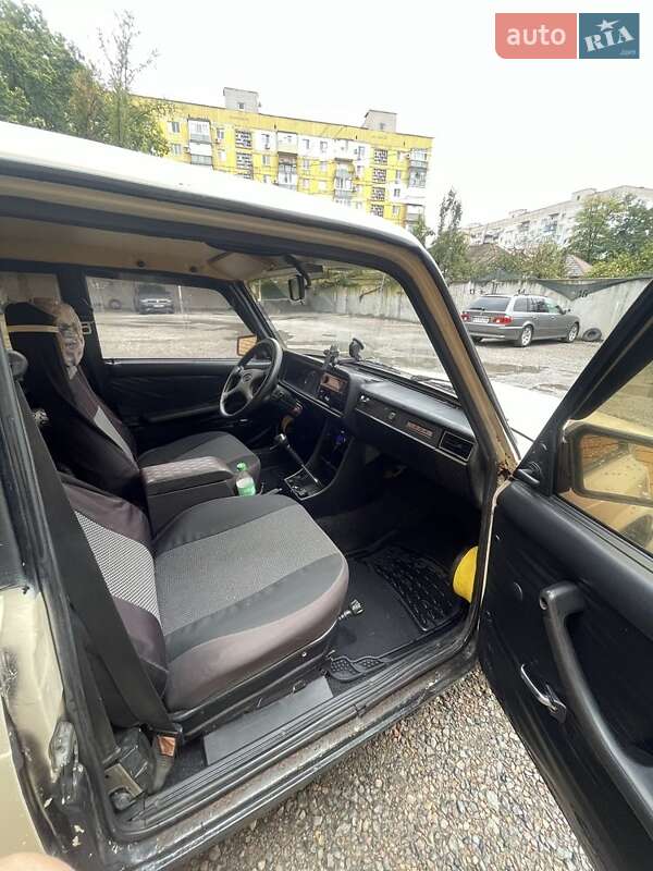 Седан ВАЗ / Lada 2107 1994 в Синельниково