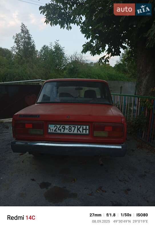 Седан ВАЗ / Lada 2107 1992 в Погребище