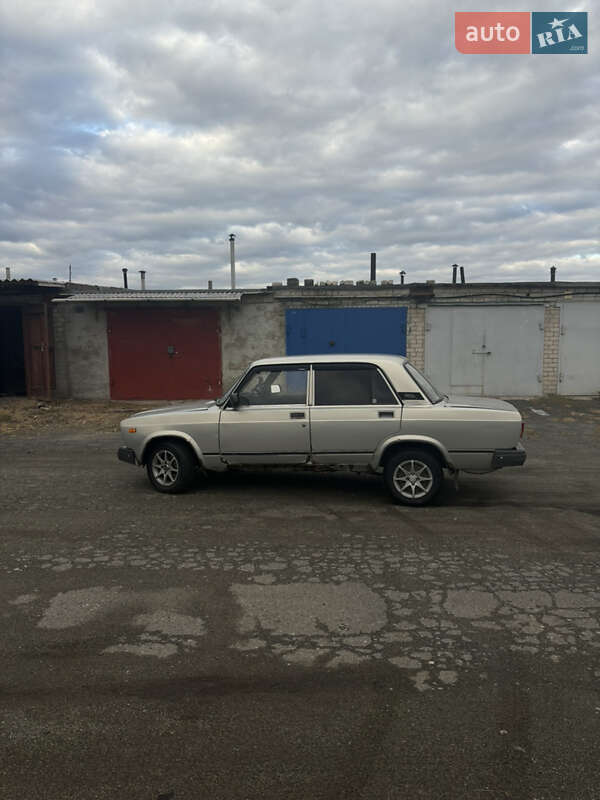 Седан ВАЗ / Lada 2107 2006 в Лозовой фото 5 Седан ВАЗ / Lada 2107 2006 в Лозовой