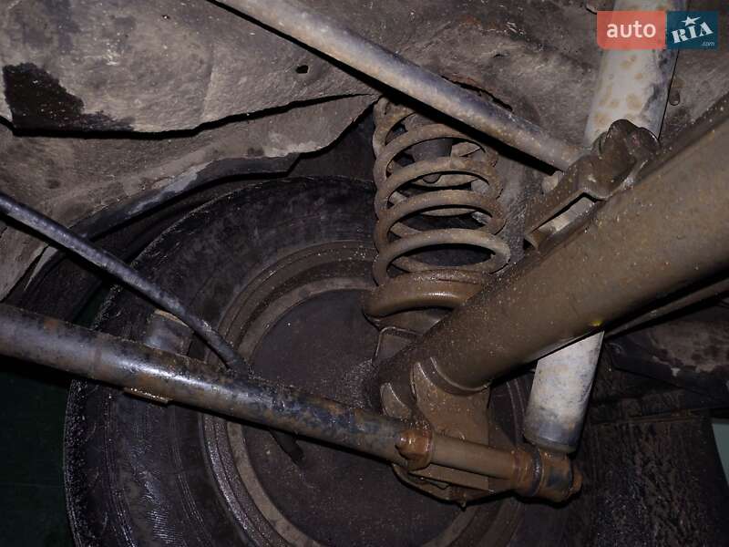 Седан ВАЗ / Lada 2107 2002 в Нетешине