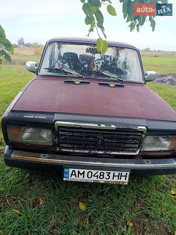 Седан ВАЗ / Lada 2107 2006 в Житомире фото 3 Седан ВАЗ / Lada 2107 2006 в Житомире