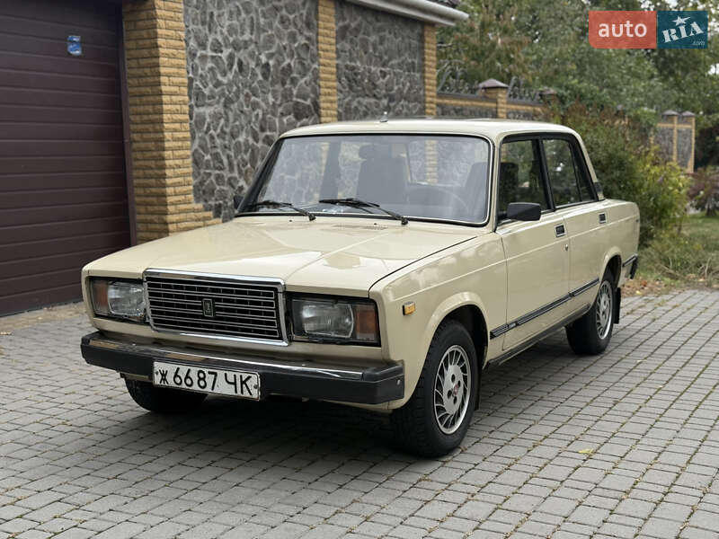 ВАЗ / Lada 2107 1991 ВАЗ / Lada 2107 1991