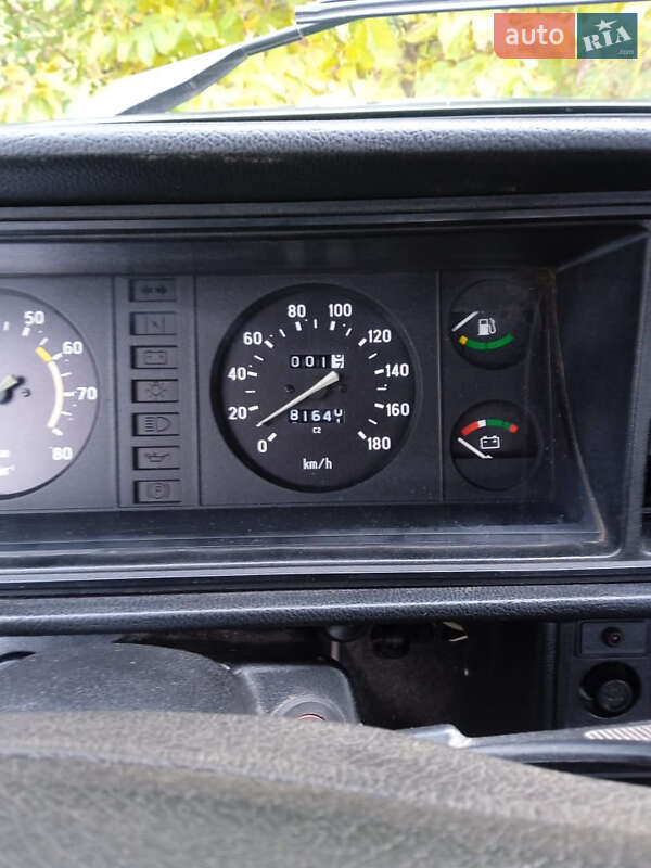 Седан ВАЗ / Lada 2107 2003 в Звягелі фото 15 Седан ВАЗ / Lada 2107 2003 в Звягелі