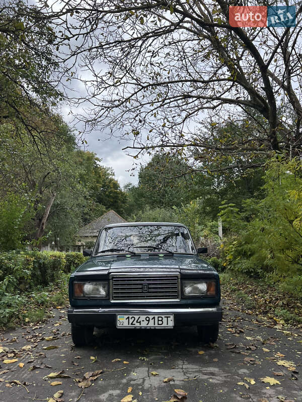 Седан ВАЗ / Lada 2107 2003 в Звягелі фото 18 Седан ВАЗ / Lada 2107 2003 в Звягелі
