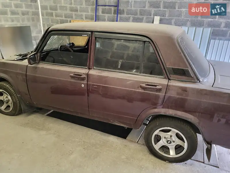 ВАЗ / Lada 2107 2006 VIN Y6L2107006L037494 фото оголошення 12 з 37