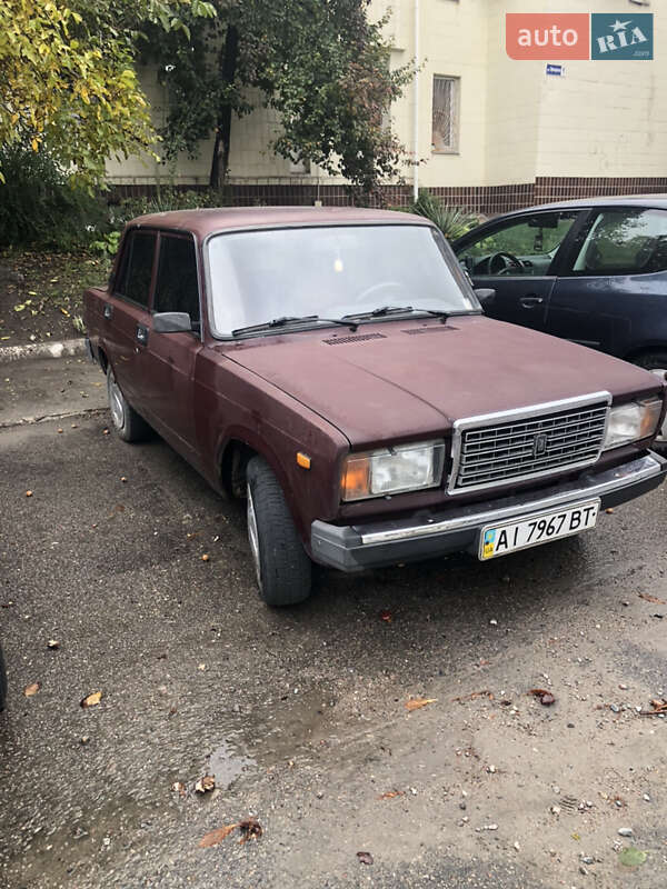 Седан ВАЗ / Lada 2107 2005 в Белой Церкви