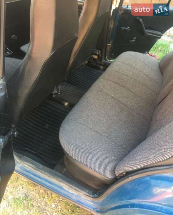 Седан ВАЗ / Lada 2107 2002 в Чорткове фото 4 Седан ВАЗ / Lada 2107 2002 в Чорткове