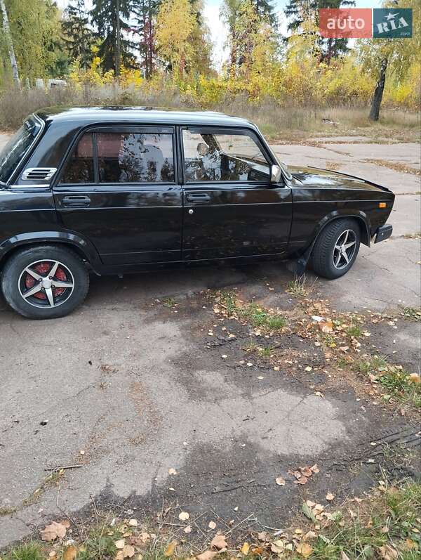 Седан ВАЗ / Lada 2107 2006 в Лебедине фото 10 Седан ВАЗ / Lada 2107 2006 в Лебедине