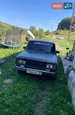 Седан ВАЗ 2107 2002 в 