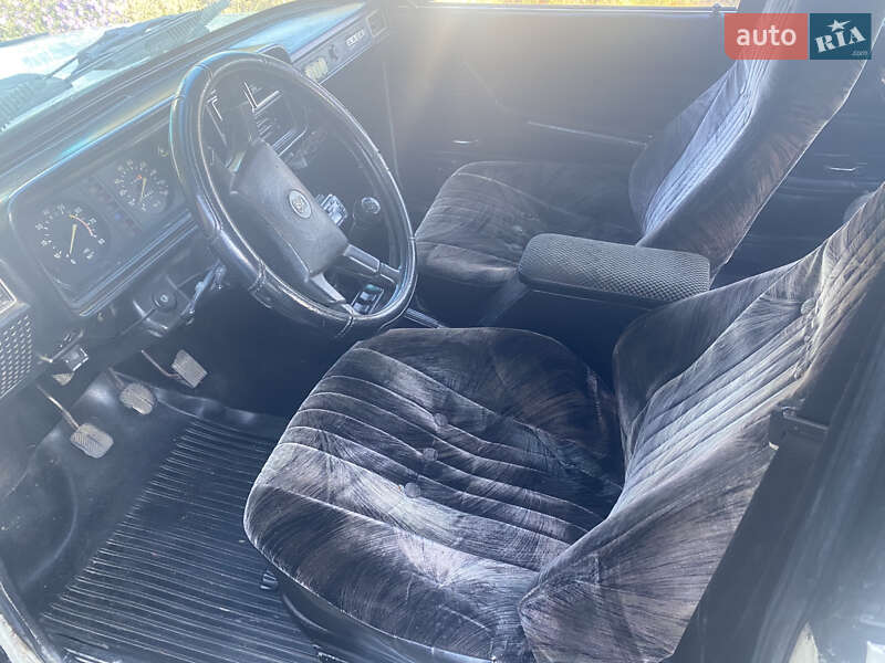 Седан ВАЗ / Lada 2107 1998 в Виннице