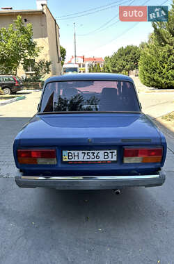 Седан ВАЗ 2107 2005 в 