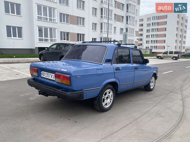 Седан ВАЗ / Lada 2107 2006 в Виннице