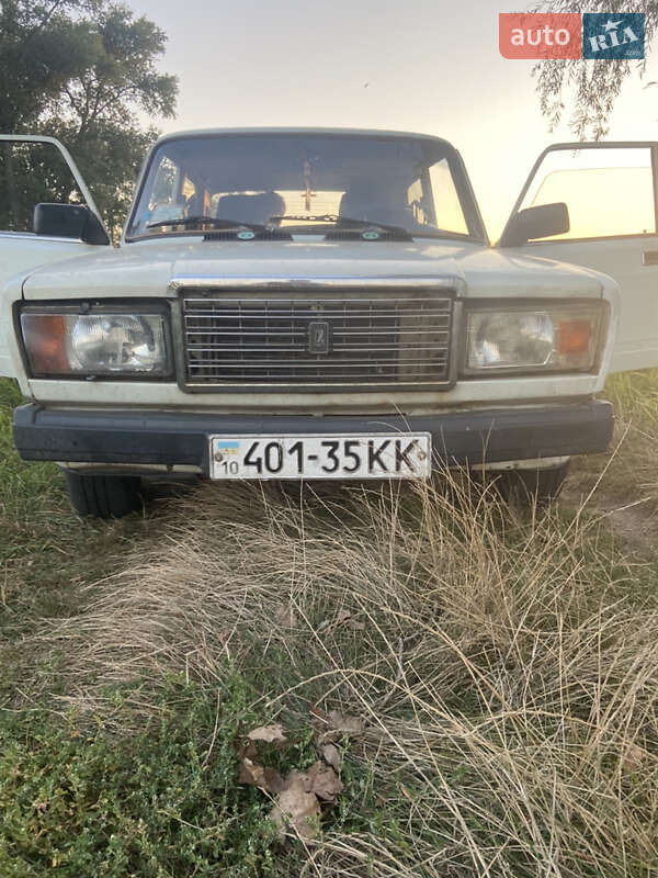 Седан ВАЗ / Lada 2107 1991 в Броварах фото 4 Седан ВАЗ / Lada 2107 1991 в Броварах