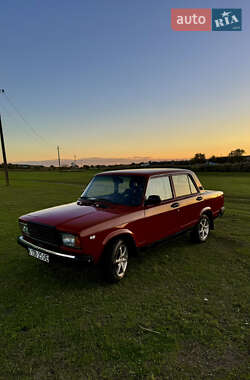 Седан ВАЗ 2107 1984 в 