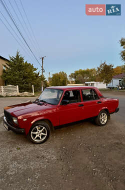 Седан ВАЗ 2107 1984 в 