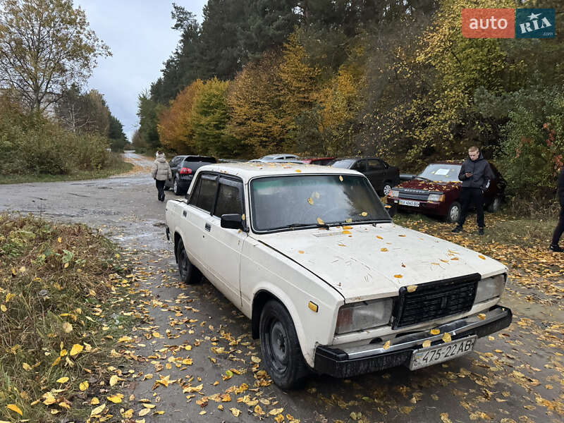 Седан ВАЗ / Lada 2107 1996 в Славуті фото 3 Седан ВАЗ / Lada 2107 1996 в Славуті