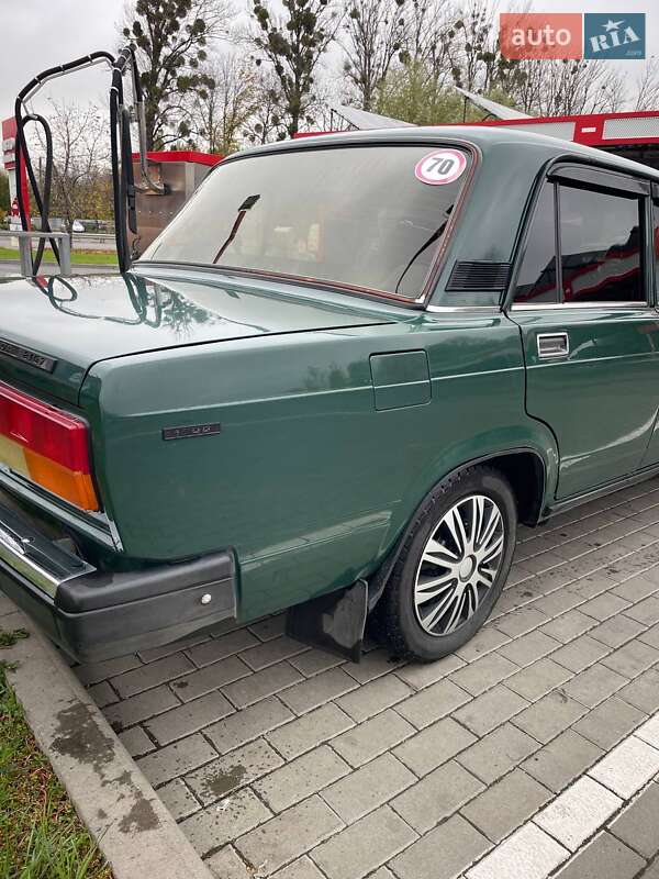 Седан ВАЗ / Lada 2107 1998 в Вінниці