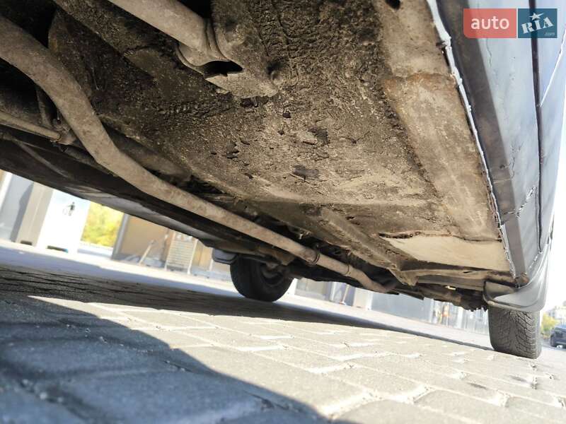 Седан ВАЗ / Lada 2107 1984 в Дніпрі