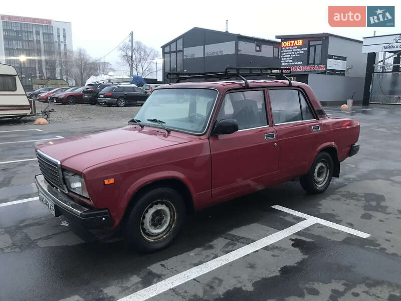 Седан ВАЗ / Lada 2107 2005 в Києві фото 3 Седан ВАЗ / Lada 2107 2005 в Києві
