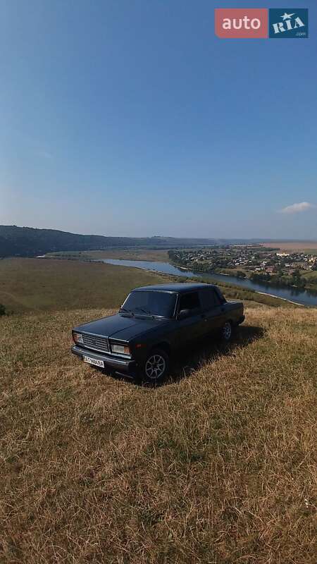 Седан ВАЗ / Lada 2107 2010 в Тлумачі