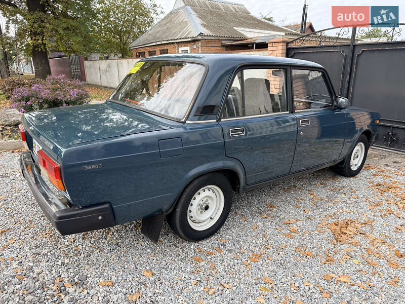 Седан ВАЗ / Lada 2107 2002 в Краснограді фото 10 Седан ВАЗ / Lada 2107 2002 в Краснограді