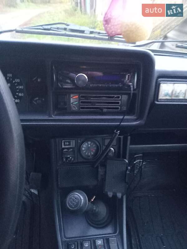 Седан ВАЗ / Lada 2107 2009 в Соснице фото 5 Седан ВАЗ / Lada 2107 2009 в Соснице